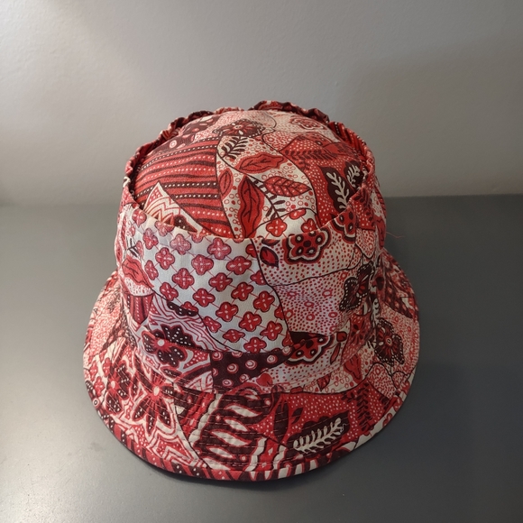 Printed Bucket Hat Red Floral Pattern Foldable Roll-up Crushable Patchwork - Picture 7 of 14